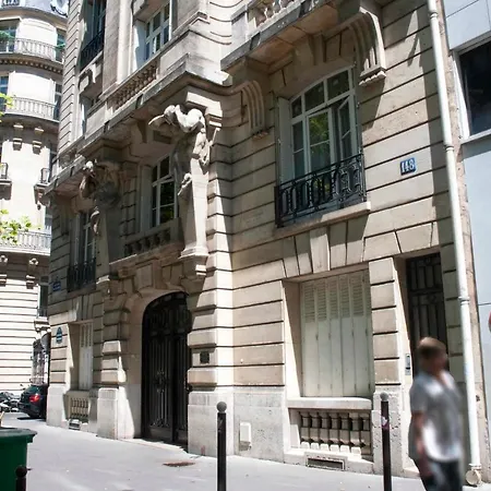 Bright 35 M - Near Batignolles Daire